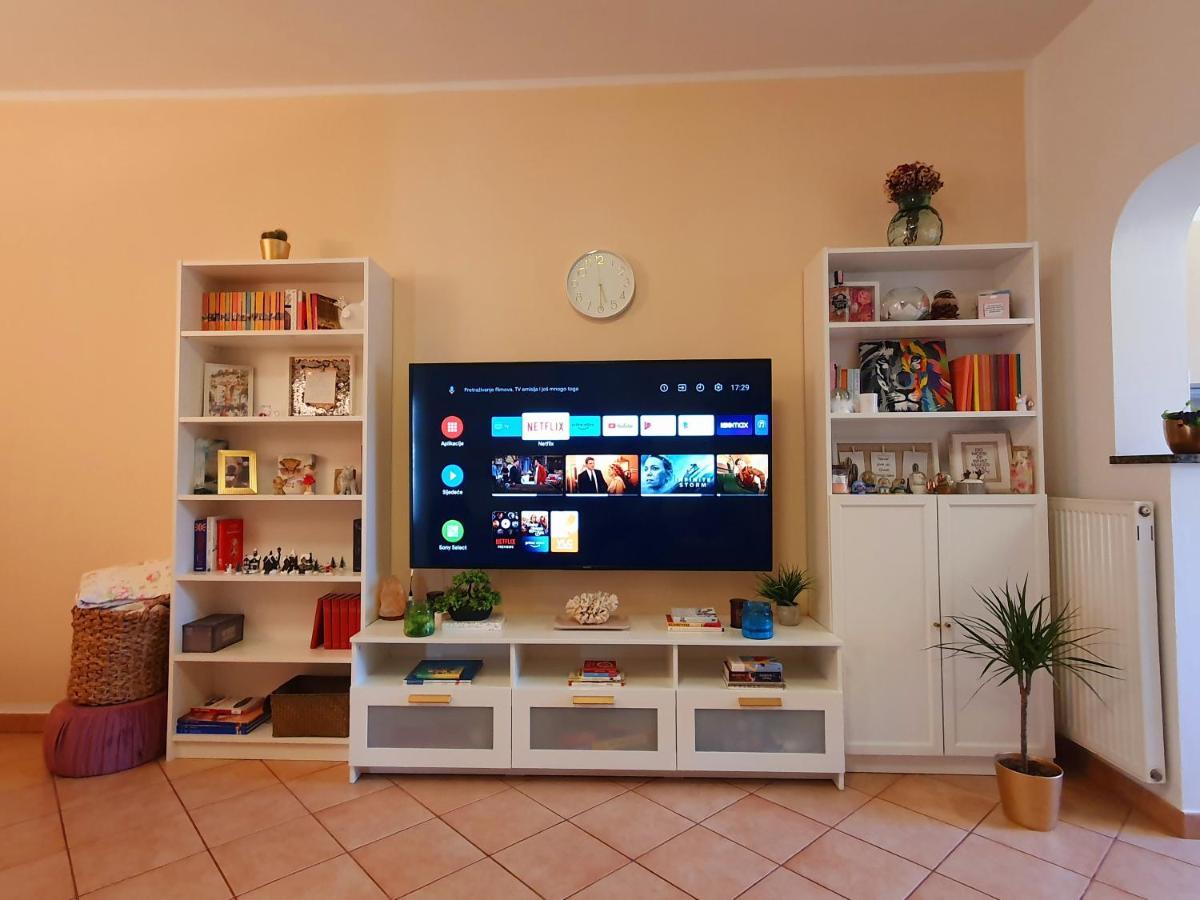 Ferienwohnung Casa Da Billy Pula Exterior foto